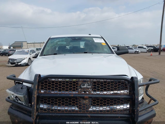 44362990 :رقم المزاد ، 3C63R3HL9JG276927 vin ، 2018 Ram 3500 Slt  4x4 8' Box مزاد بيع