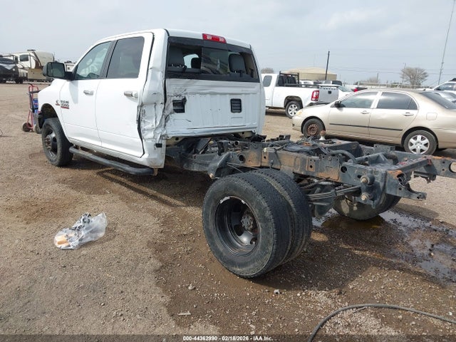 44362990 :رقم المزاد ، 3C63R3HL9JG276927 vin ، 2018 Ram 3500 Slt  4x4 8' Box مزاد بيع