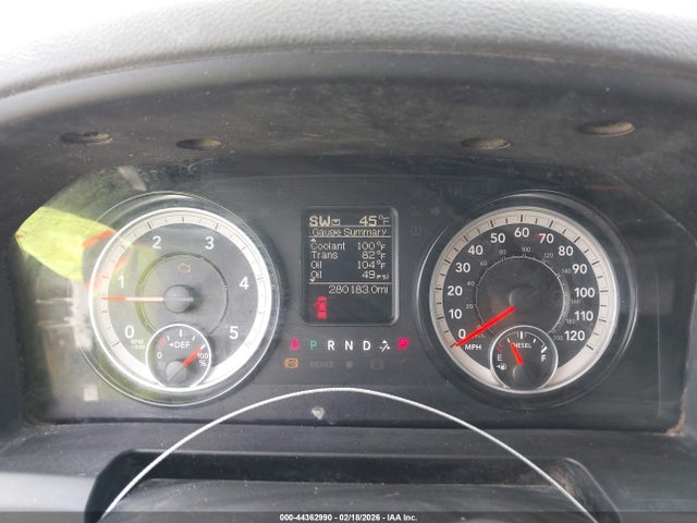 44362990 :رقم المزاد ، 3C63R3HL9JG276927 vin ، 2018 Ram 3500 Slt  4x4 8' Box مزاد بيع