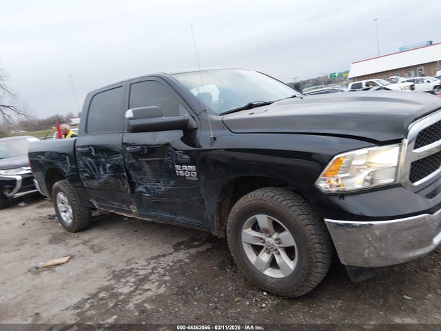 44363066 :رقم المزاد ، 1C6RR7LG4PS517760 vin ، 2023 Ram 1500 Classic Slt  4x4 5'7 Box مزاد بيع