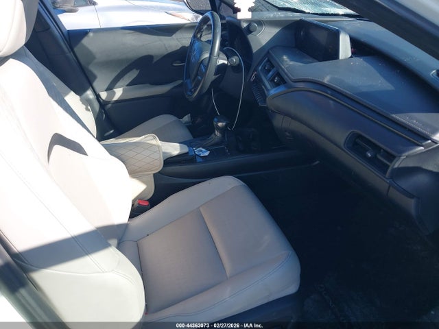 Продажа на аукционе авто 2021 Lexus Ux 200, vin: JTHX3JBH5M2036273, номер лота: 44363073