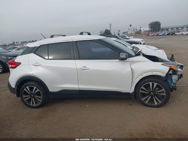 3N1CP5CV9LL482023 Nissan Kicks Sv Xtronic Cvt