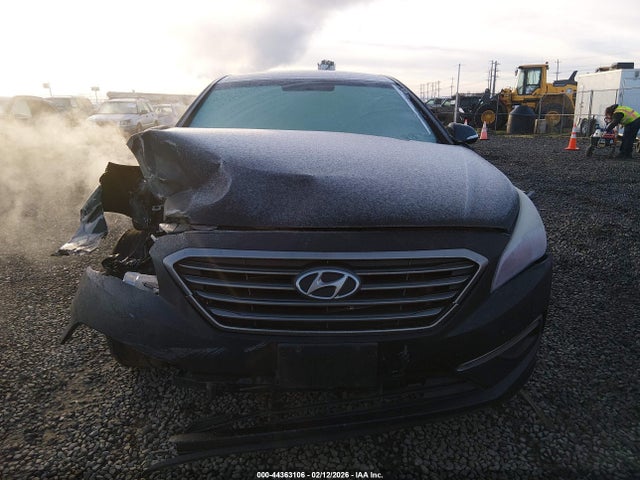 Hyundai Sonata Limited 2015 5NPE34AF7FH010754 Image 13