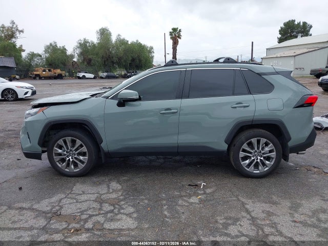 Toyota Rav4 Xle Premium 2022 2T3C1RFV2NW231857 Image 14