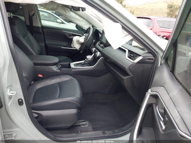 Toyota Rav4 Xle Premium 2022 2T3C1RFV2NW231857 Image 5