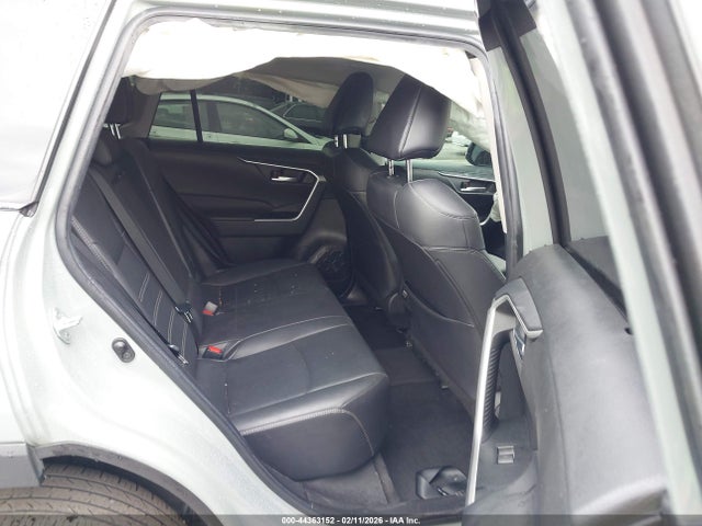 Toyota Rav4 Xle Premium 2022 2T3C1RFV2NW231857 Image 8