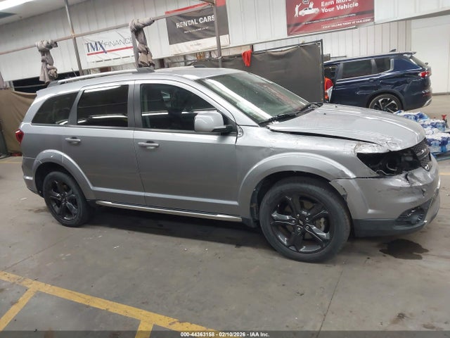3C4PDCGG4JT421750 Dodge Journey Crossroad