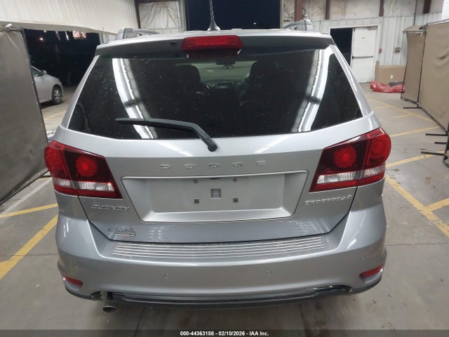 3C4PDCGG4JT421750 Dodge Journey Crossroad