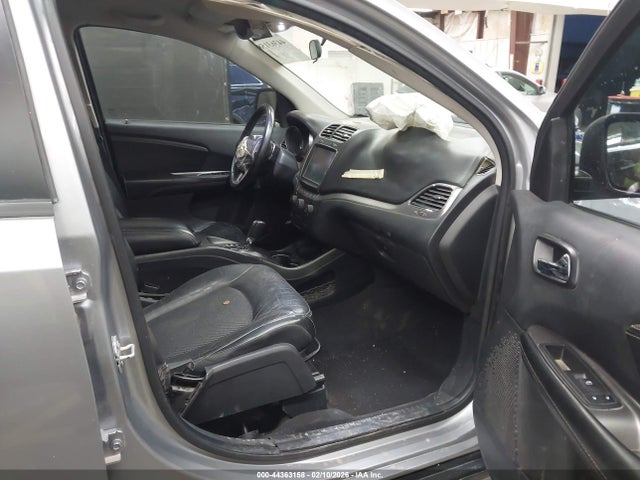 3C4PDCGG4JT421750 Dodge Journey Crossroad