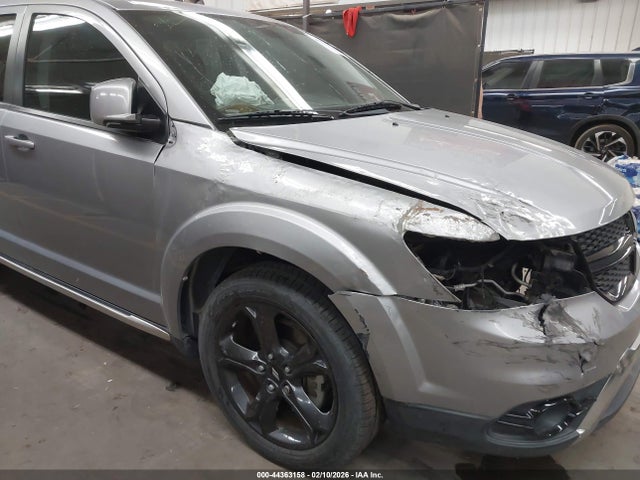 3C4PDCGG4JT421750 Dodge Journey Crossroad