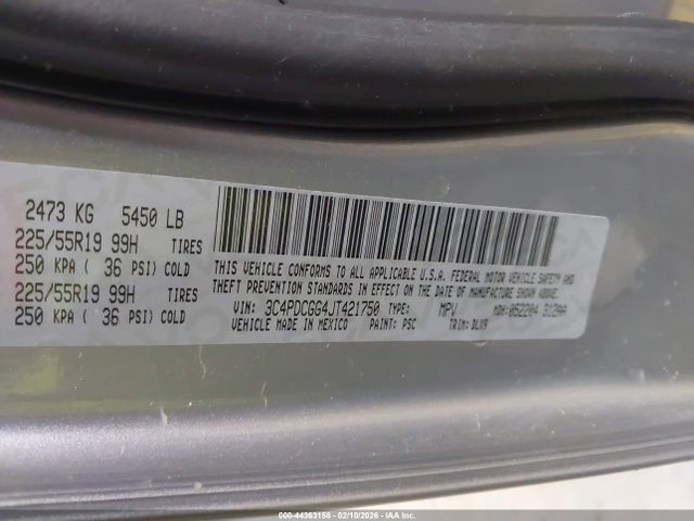 3C4PDCGG4JT421750 Dodge Journey Crossroad