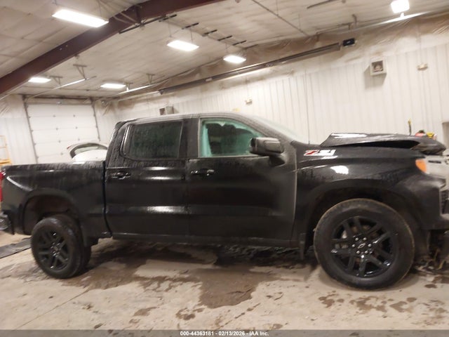 44363181 :رقم المزاد ، 1GCUDEED3RZ405647 vin ، 2024 Chevrolet Silverado 1500 4wd  Short Bed Rst مزاد بيع