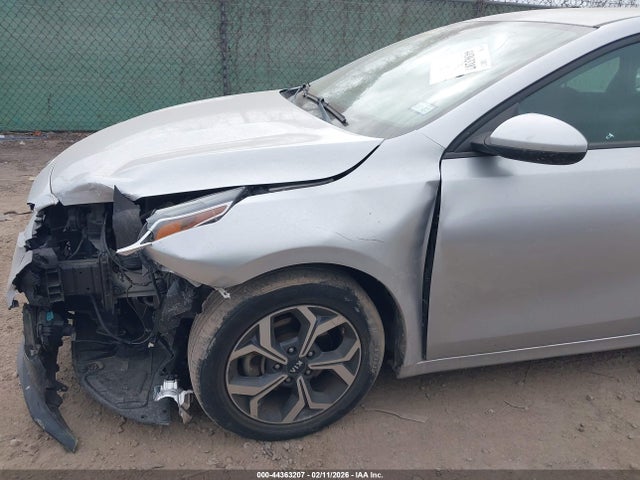 Продажа на аукционе авто 2019 Kia Forte Lxs, vin: 3KPF24AD7KE051907, номер лота: 44363207