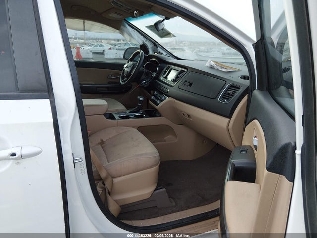 KNDMB5C16L6593197 KIA SEDONA LX
