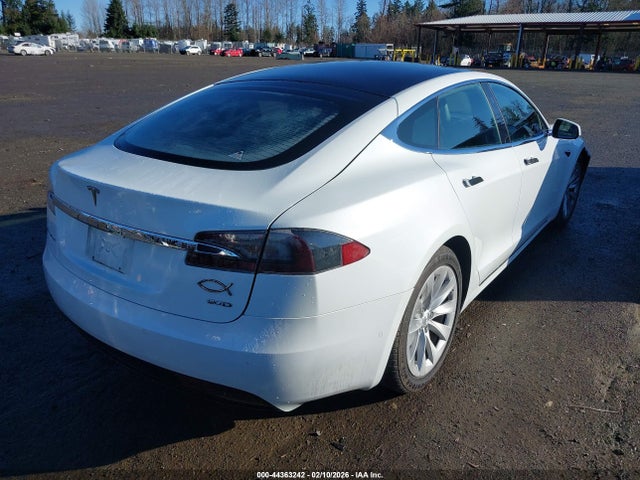 2017 TESLA MODEL S 5YJSA1E25HF200133 Photo 3