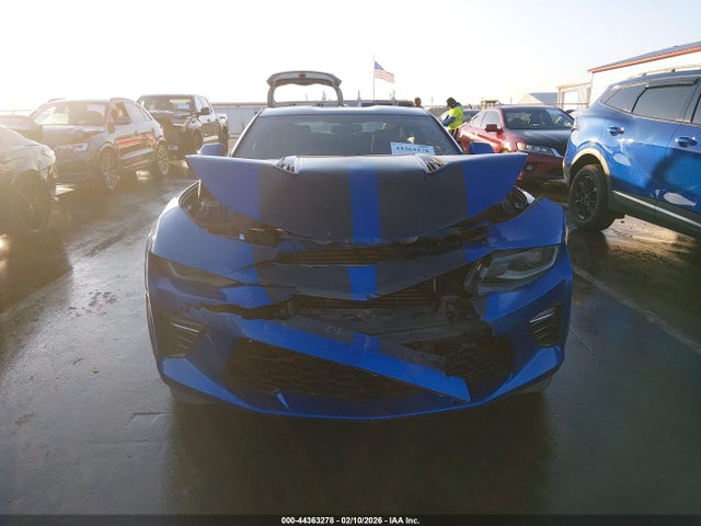 2018 Chevrolet Camaro 1ss მანქანა იყიდება აუქციონზე, vin: 1G1FF1R71J0138395, აუქციონის ნომერი: 44363278