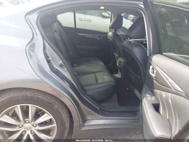 44363280 :رقم المزاد ، JN1EV7AP5MM701582 vin ، 2021 Infiniti Q50 Pure مزاد بيع