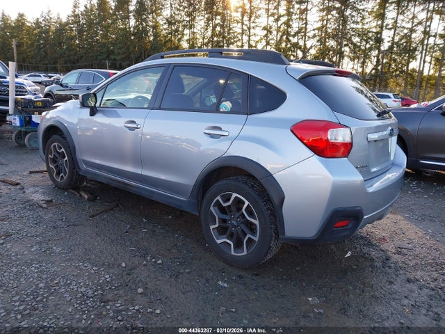 Subaru Crosstrek 2.0i Premium 2017 JF2GPABC5H8263932 Image 3