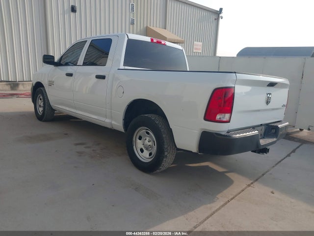 3C6RR7KG1LG144227 RAM 1500 Classic Tradesman 4x4 5&#039;7 Box