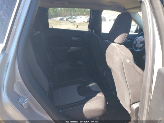 Aukcja sprzedaży 2018 Jeep Cherokee Latitude Fwd, vin: 1C4PJLCBXJD590342, numer aukcji: 44363330