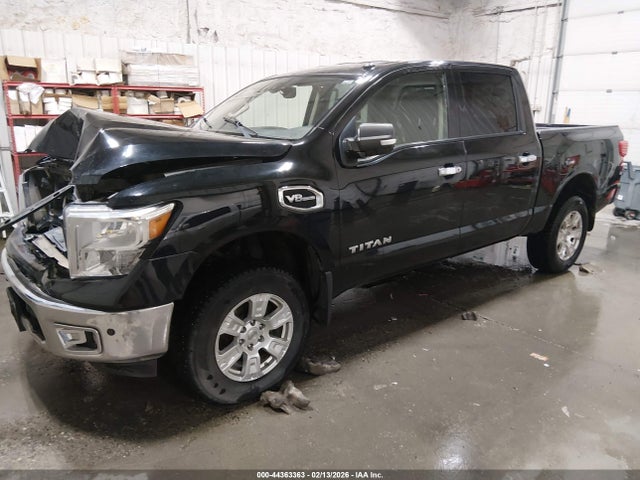 1N6AA1E5XHN571194 Nissan TITAN SV