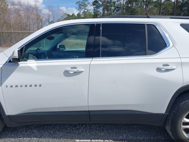 1GNERGKWXLJ162469 Chevrolet Traverse Fwd Lt Cloth