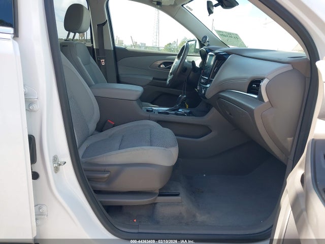 1GNERGKWXLJ162469 Chevrolet Traverse Fwd Lt Cloth