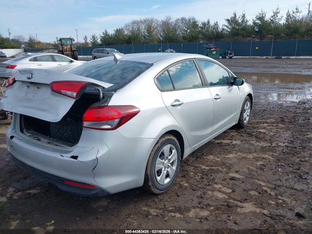 Aukcja sprzedaży 2017 Kia Forte Lx, vin: 3KPFL4A78HE054279, numer aukcji: 44363428
