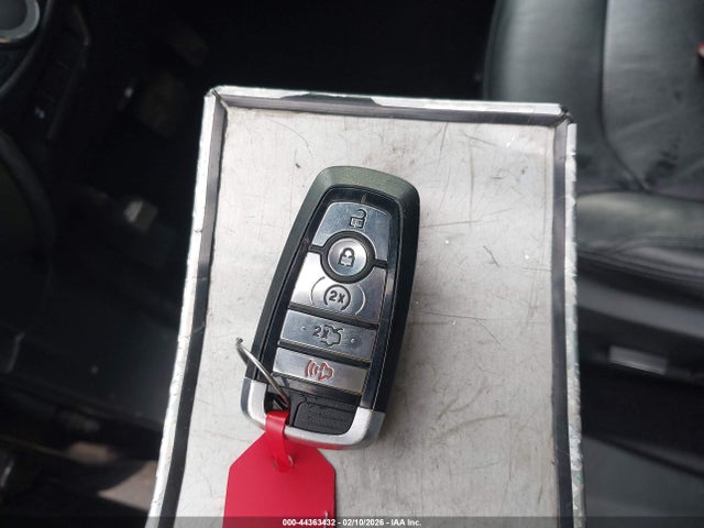1FM5K8D88JGC49410 Ford EXPLORER XLT