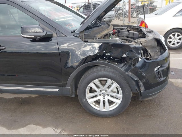 1FM5K8D88JGC49410 Ford EXPLORER XLT