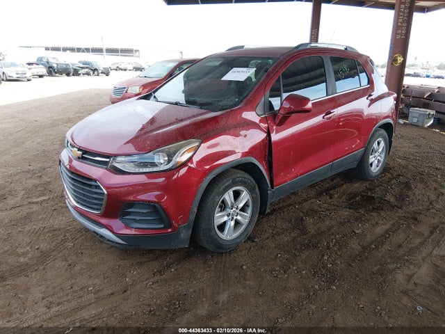 3GNCJLSB9JL274237 Chevrolet Trax Lt
