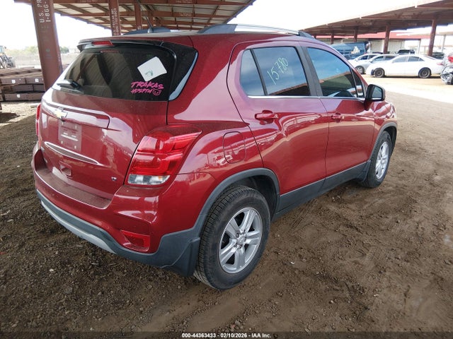 3GNCJLSB9JL274237 Chevrolet Trax Lt