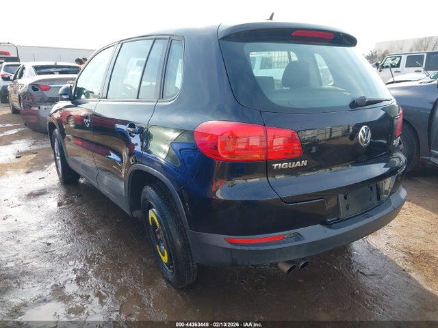 2013 VOLKSWAGEN TIGUAN WVGBV7AX9DW549256 Photo 2