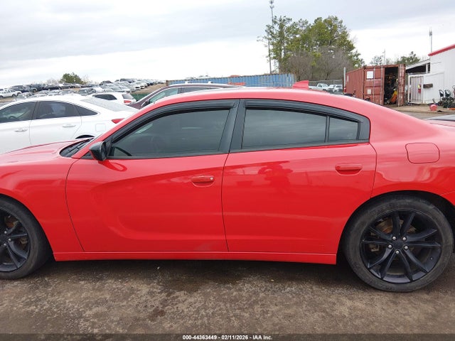 2C3CDXHG1GH247498 Dodge Charger Sxt