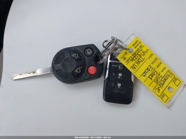 Ford FOCUS SE 2015 1FADP3K29FL364816 Image 11
