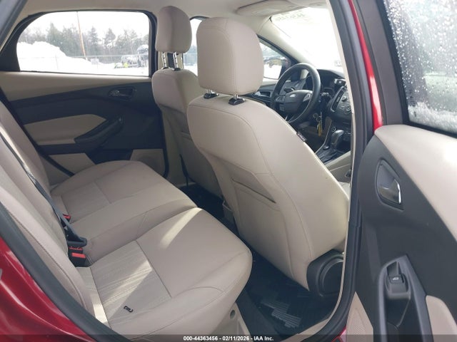 Ford FOCUS SE 2015 1FADP3K29FL364816 Image 8