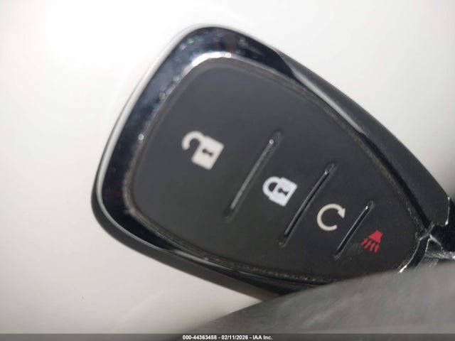 KL77LHEP3SC329722 Chevrolet Trax Fwd Lt