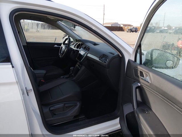 3VV2B7AX6KM081269 Volkswagen Tiguan
