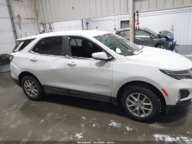 3GNAXUEV9NL128153 Chevrolet Equinox Awd Lt