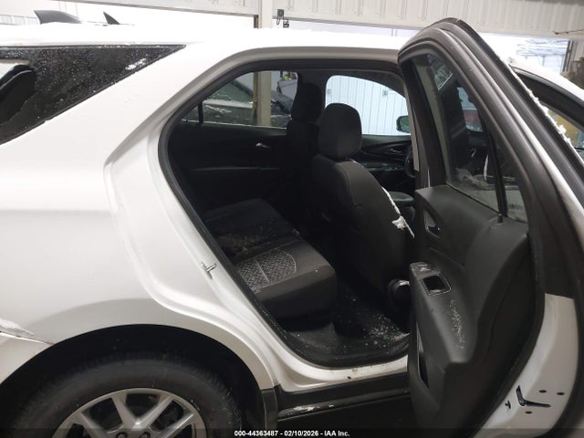 3GNAXUEV9NL128153 Chevrolet Equinox Awd Lt