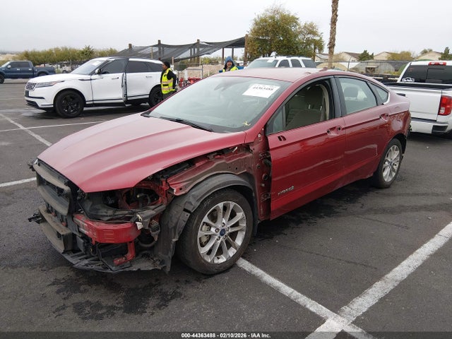Ford Fusion Hybrid Se 2019 3FA6P0LU3KR208063 Image 2