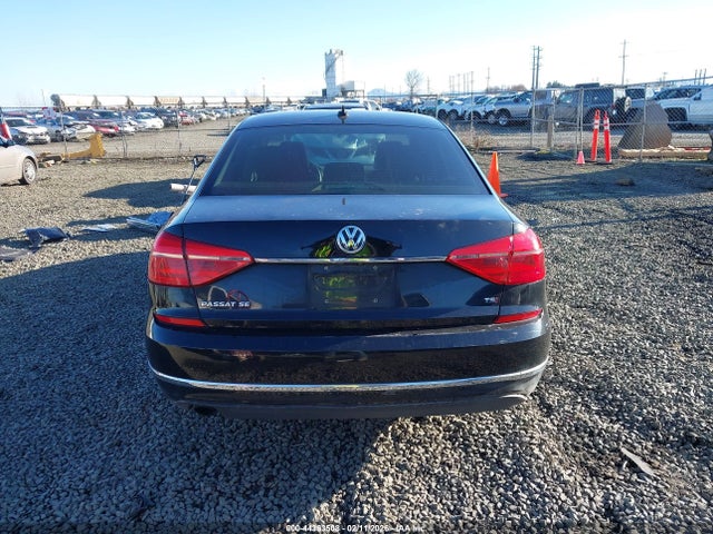 1VWBT7A36GC010037 Volkswagen Passat 1.8t Se