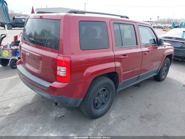 1C4NJPBB8ED905242 Jeep Patriot Sport