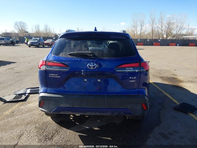 44363526 :رقم المزاد ، 7MUDAABG1RV112899 vin ، 2024 Toyota Corolla Cross Xle مزاد بيع
