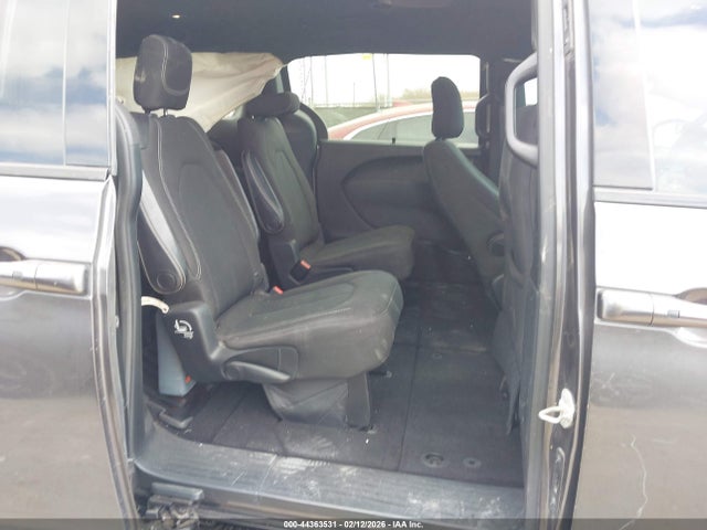 2018 CHRYSLER PACIFICA 2C4RC1FGXJR357931 Photo 7