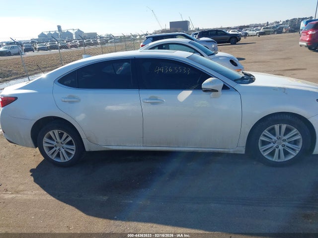 44363533 :رقم المزاد ، JTHBK1GG6F2175067 vin ، 2015 Lexus Es 350 مزاد بيع