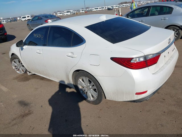 44363533 :رقم المزاد ، JTHBK1GG6F2175067 vin ، 2015 Lexus Es 350 مزاد بيع