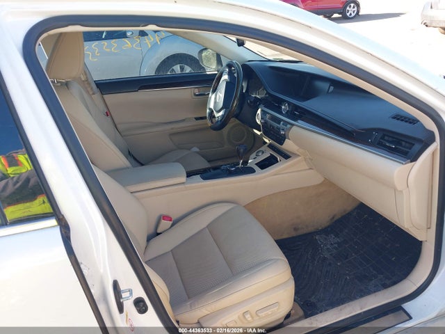44363533 :رقم المزاد ، JTHBK1GG6F2175067 vin ، 2015 Lexus Es 350 مزاد بيع