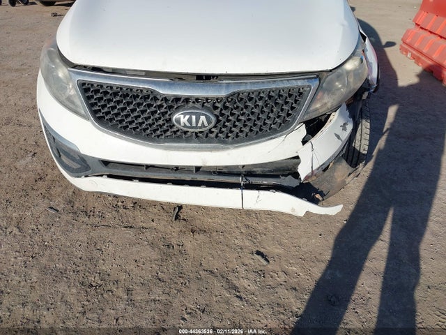 2015 Kia Sportage Lx მანქანა იყიდება აუქციონზე, vin: KNDPBCAC9F7766084, აუქციონის ნომერი: 44363536