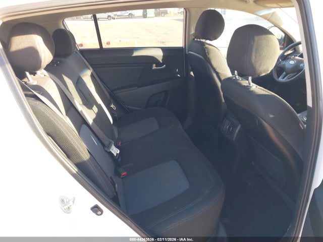 2015 Kia Sportage Lx მანქანა იყიდება აუქციონზე, vin: KNDPBCAC9F7766084, აუქციონის ნომერი: 44363536